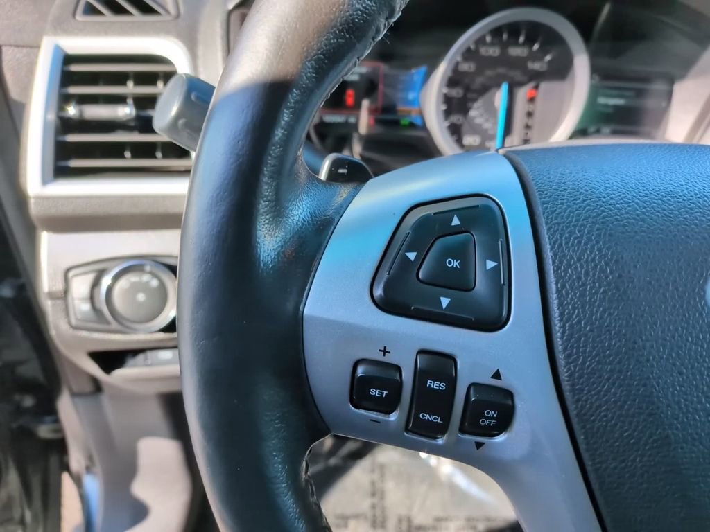 Used 2015 Ford Explorer Sport w/ Equipment Group 401A image 16