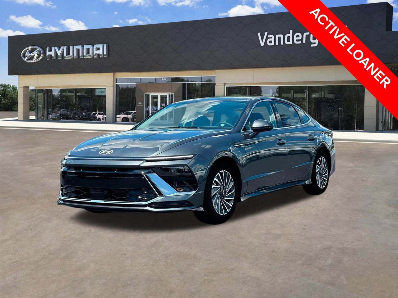 New 2025 Hyundai Sonata SEL image 1