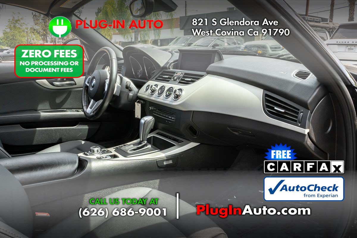 Used 2011 BMW Z4 sDrive30i RWD image 14