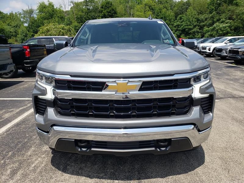 New 2026 Chevrolet Silverado 1500 LT w/ Convenience Package II AWD/4WD image 2