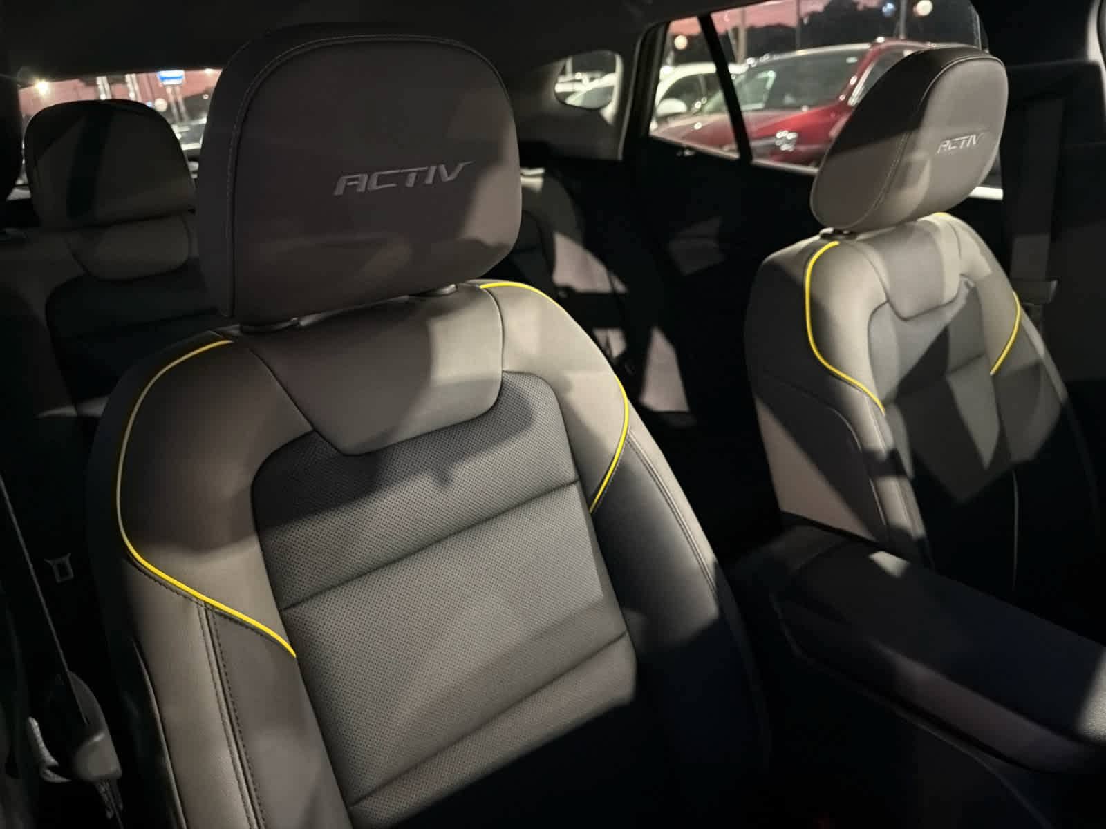 New 2026 Chevrolet Trax ACTIV w/ Sunroof Package FWD image 15