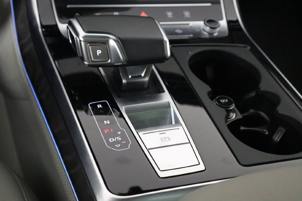 Used 2021 Audi Q7 3.0T Prestige AWD/4WD image 31