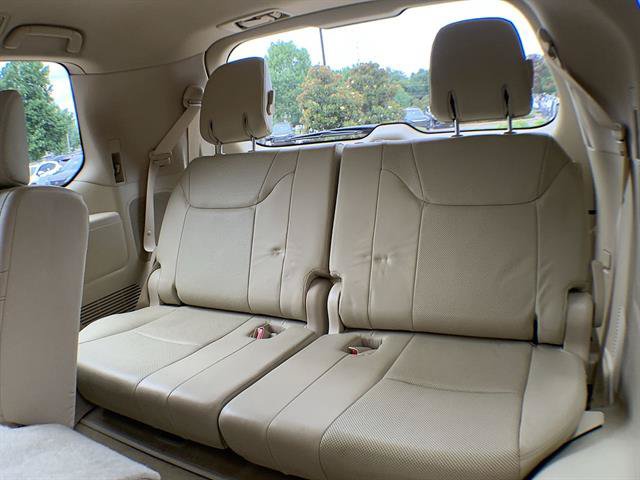 Certified 2021 Lexus LX 570 4WD w/ Luxury Package image 24