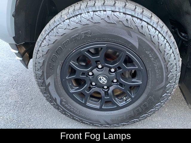 Used 2020 Toyota Tacoma SR5 image 10