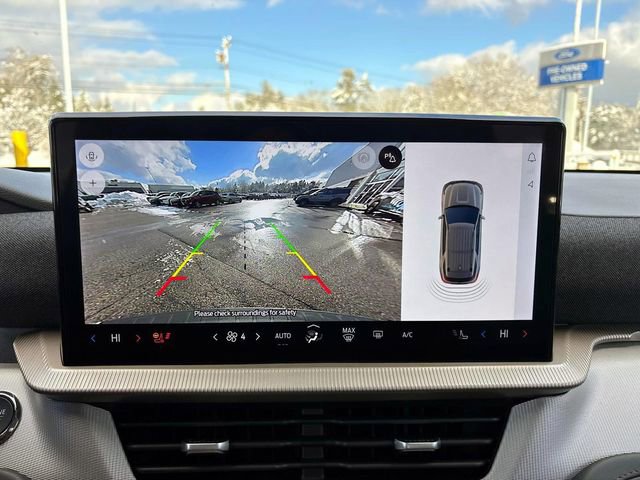 Used 2025 Ford Explorer Active w/ Active Comfort Package image 26