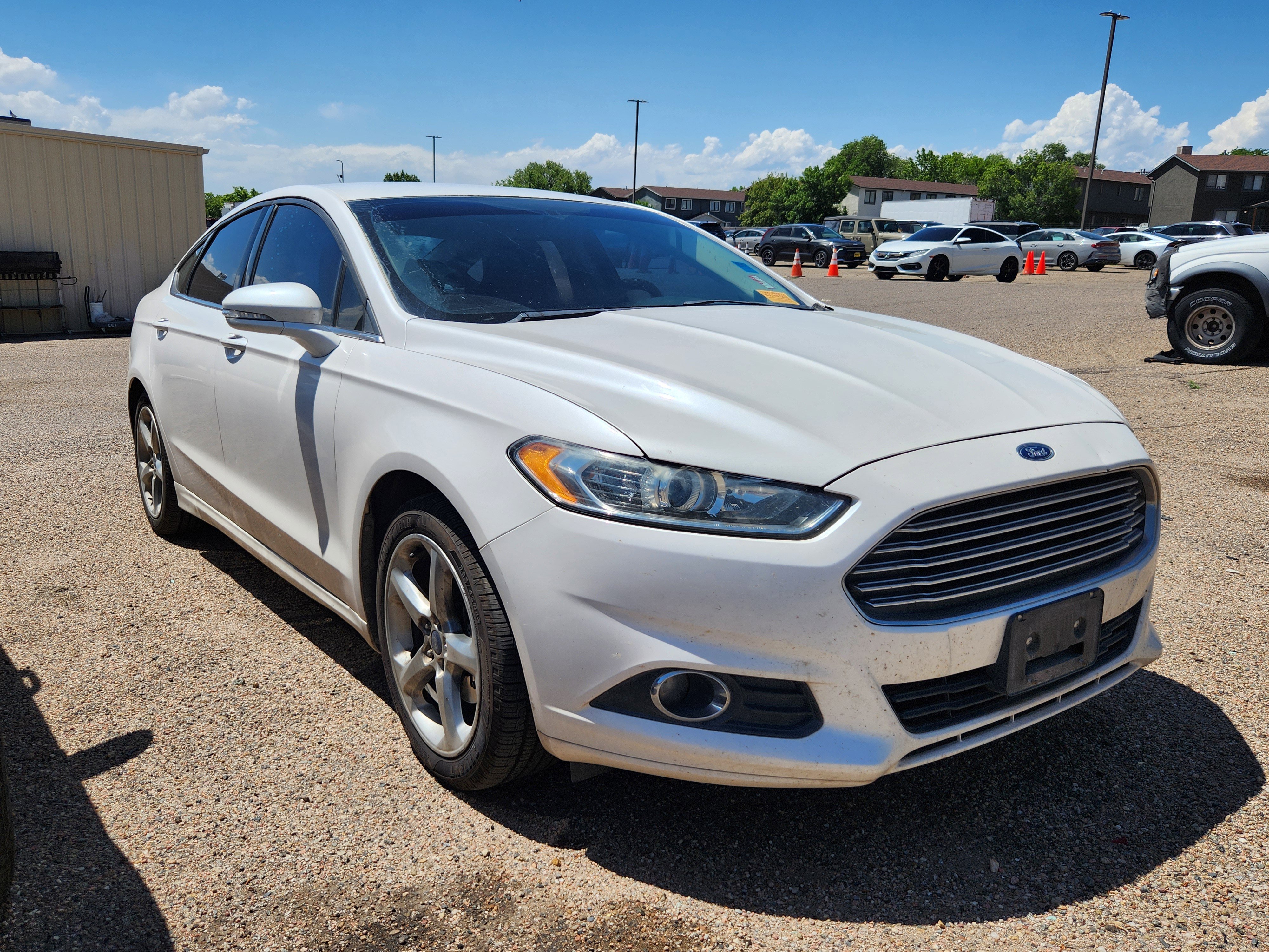 Used 2013 Ford Fusion SE FWD image 3