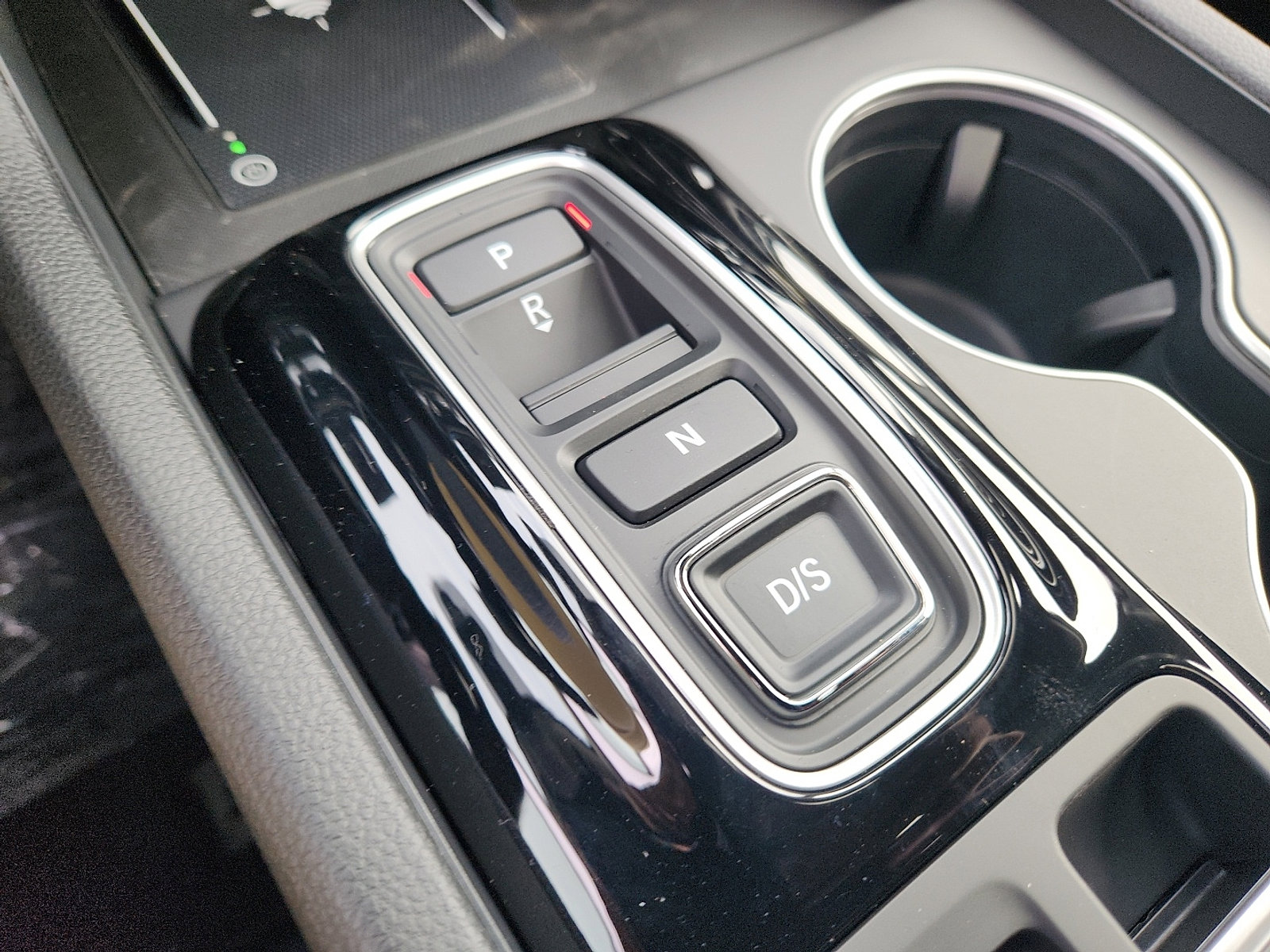 New 2025 Honda Pilot Touring image 11