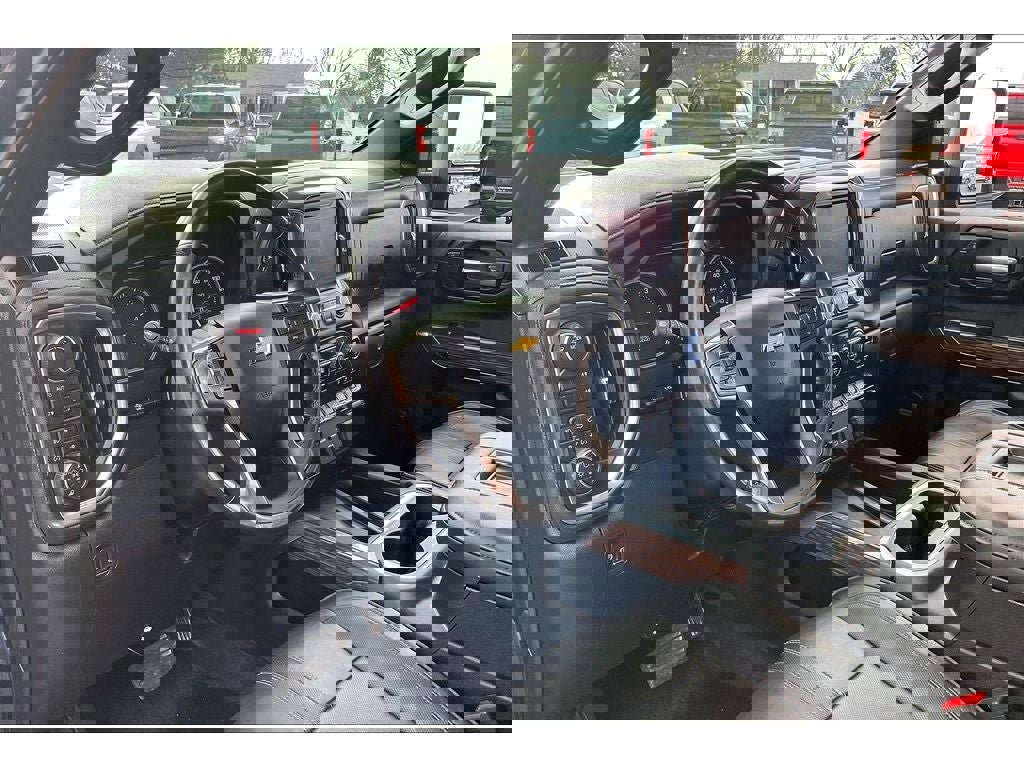 Used 2022 Chevrolet Silverado 3500 High Country w/ Z71 Off-Road Package image 16