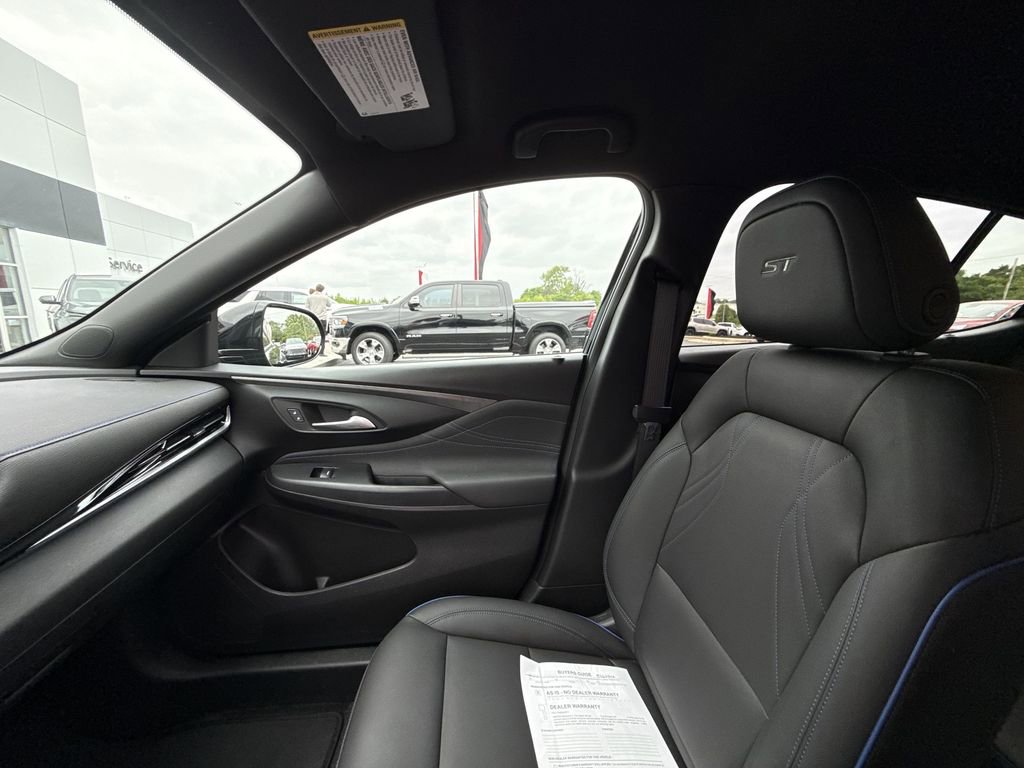 Certified 2024 Buick Envista Sport Touring w/ Convenience I Package FWD image 26
