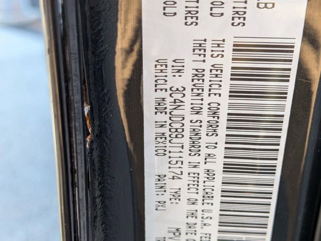 Used 2018 Jeep Compass Limited w/ Navigation Group image 31