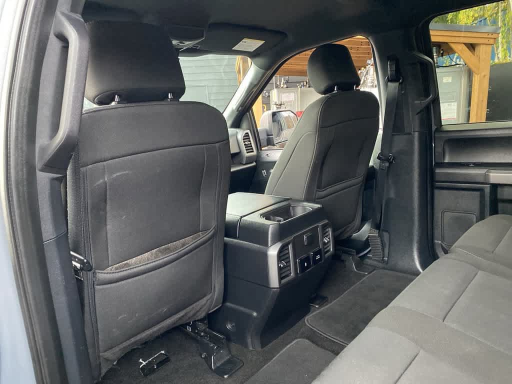 Used 2019 Ford F150 XLT w/ Equipment Group 302A Luxury AWD/4WD image 15