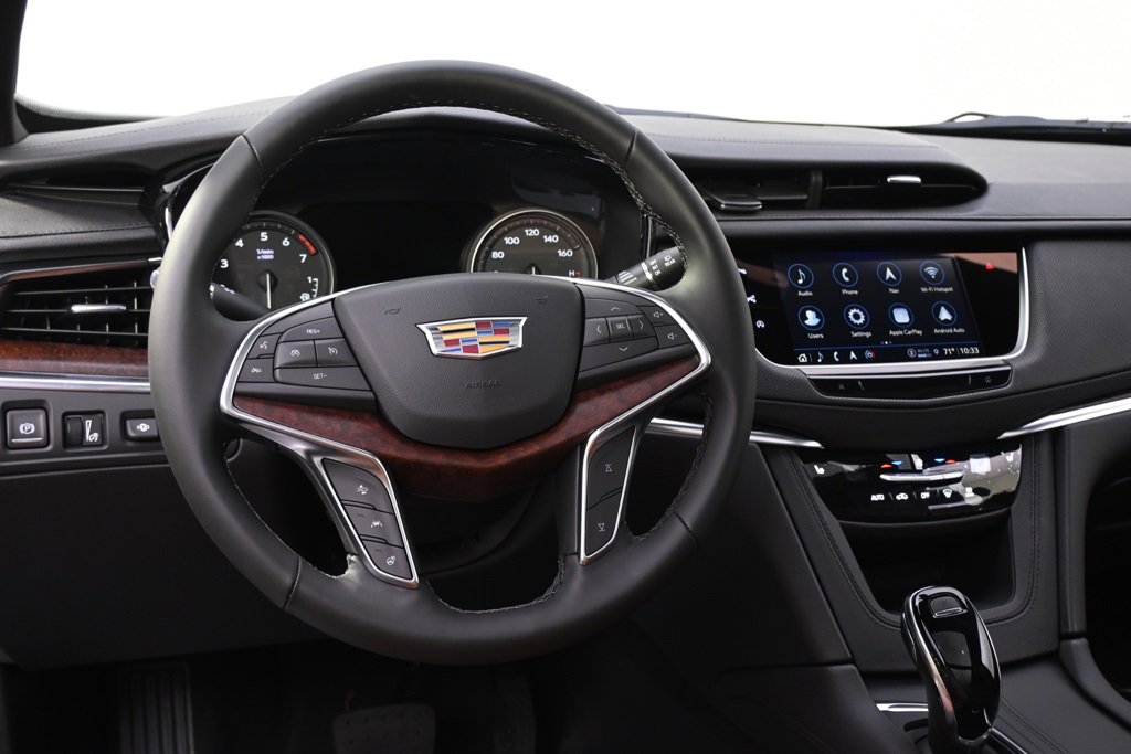 New 2025 Cadillac XT5 Premium Luxury w/ Technology Package image 12