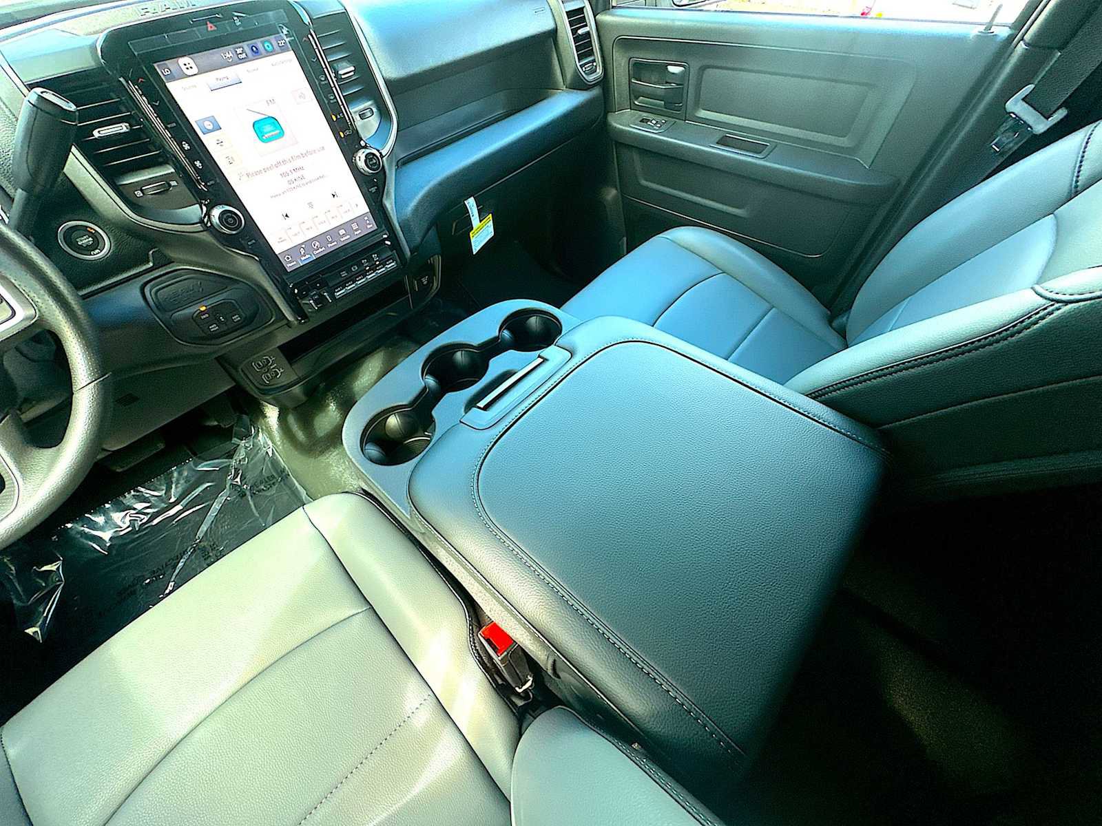 New 2026 RAM 2500 Tradesman AWD/4WD image 22