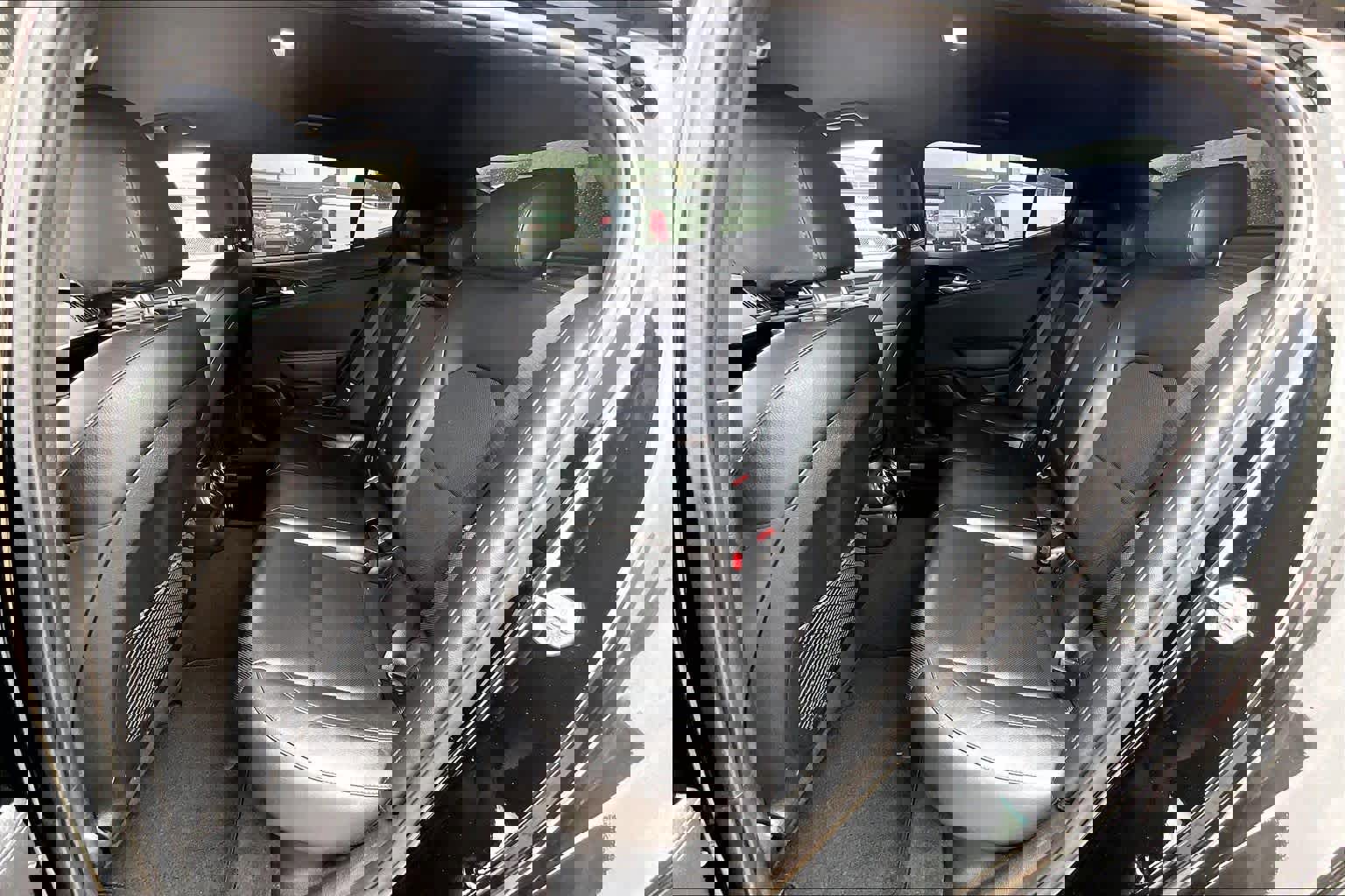 Used 2020 Kia Stinger GT-Line image 17