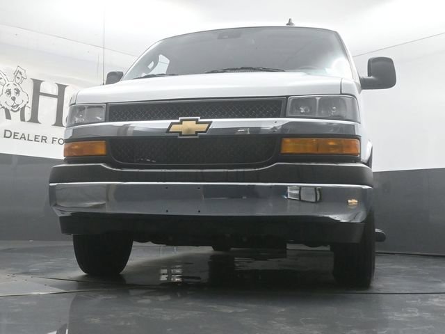 New 2025 Chevrolet Express 3500 LT w/ LT Preferred Equipment Group RWD image 36