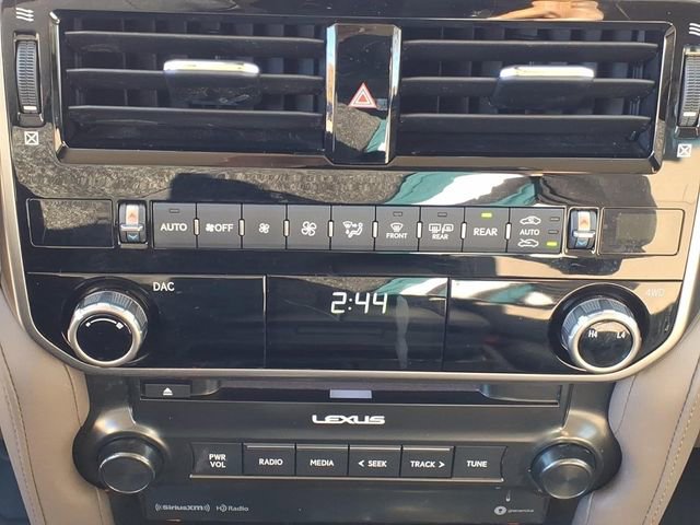 Certified 2023 Lexus GX 460 Premium w/ Premium Package image 12