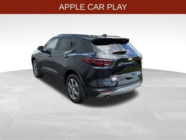 Used 2023 Chevrolet Blazer LT w/ Convenience Package FWD image 5