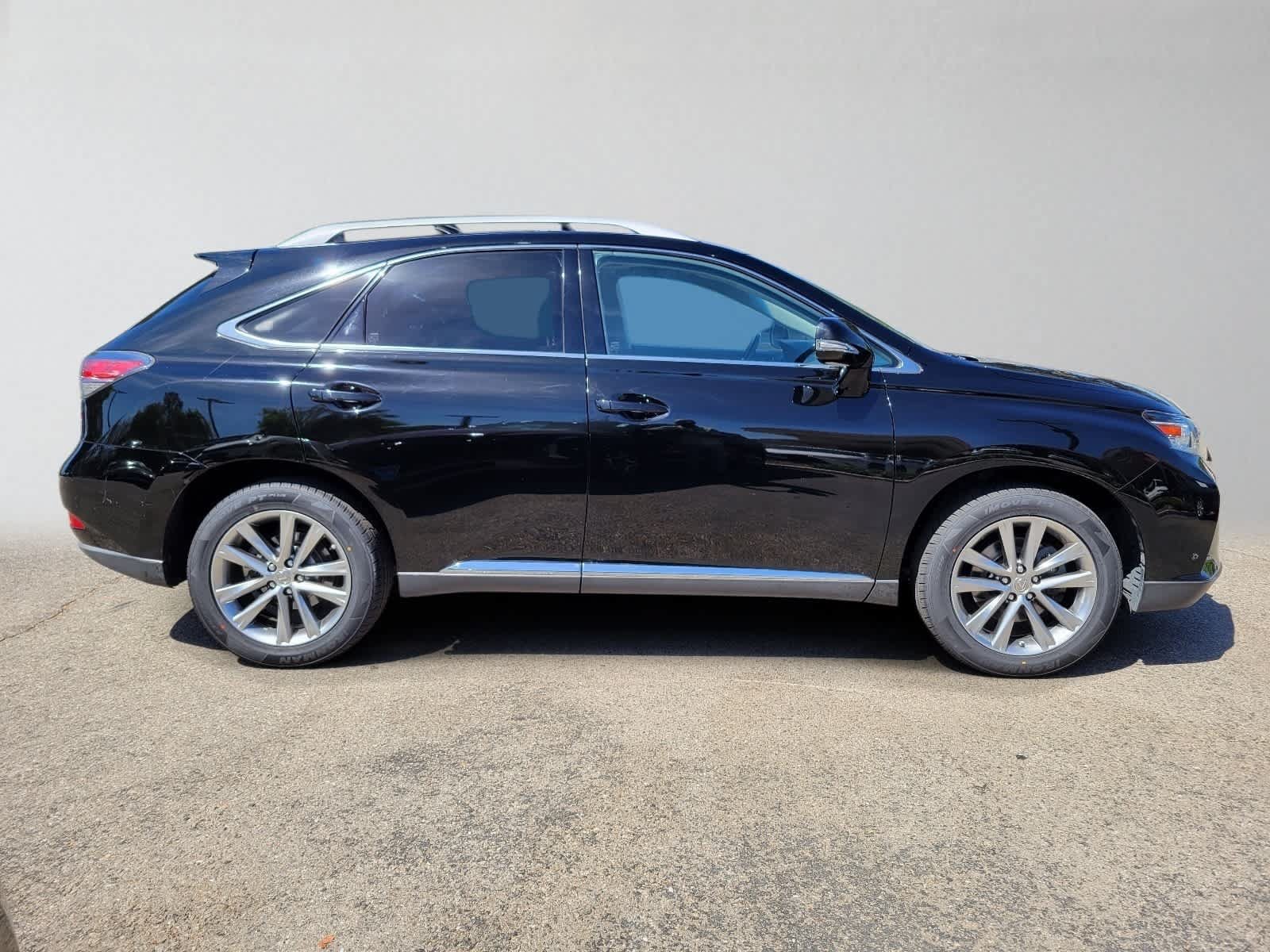 Used 2013 Lexus RX 350 FWD w/ Navigation Pkg image 2