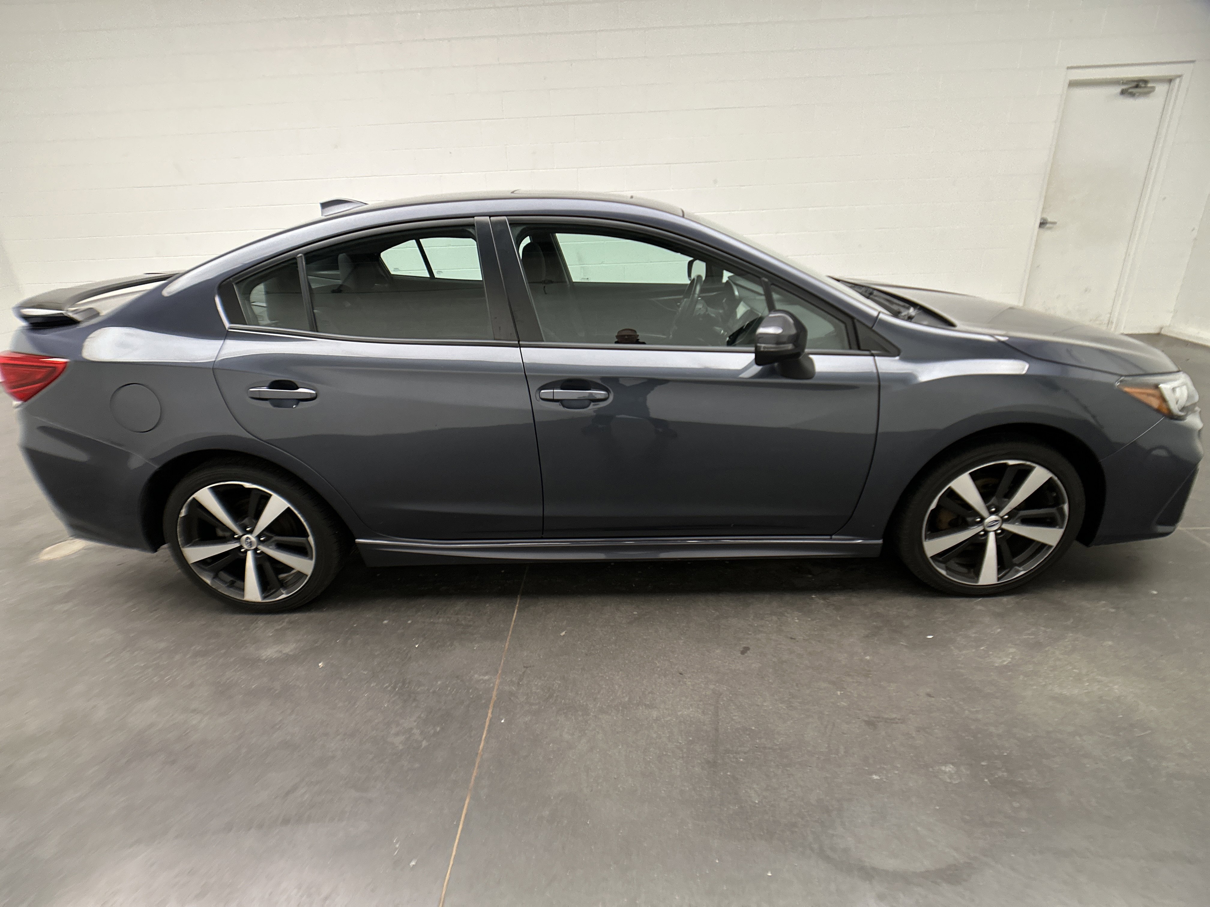 Used 2017 Subaru Impreza 2.0i Sport image 9