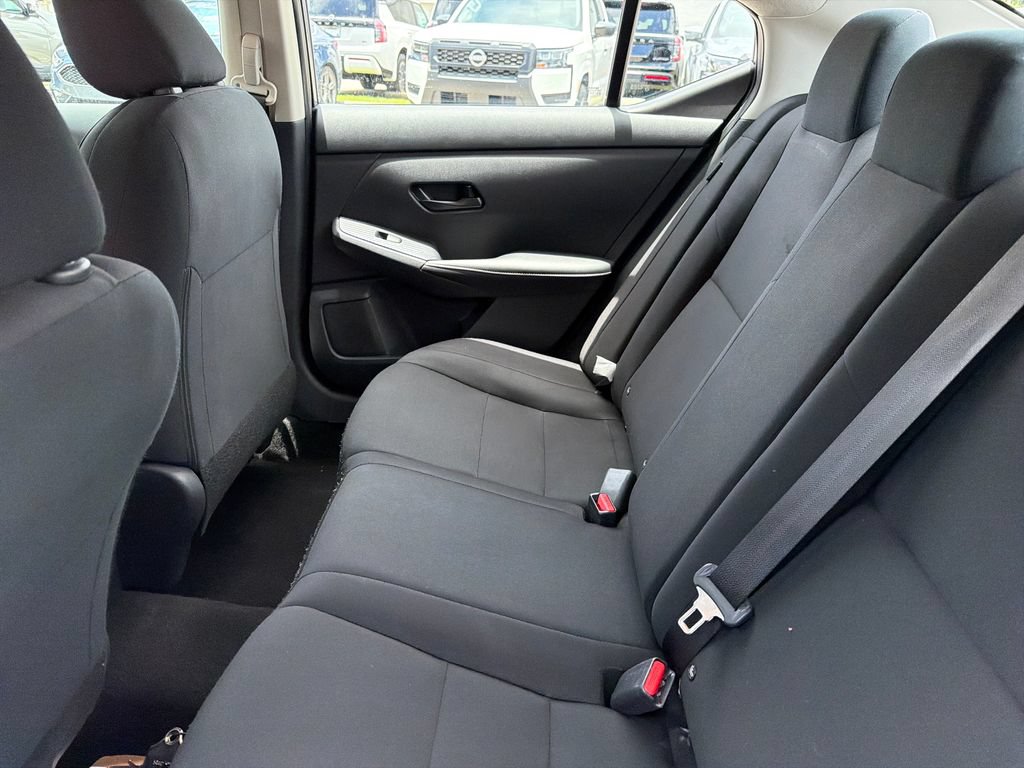 Used 2024 Nissan Sentra S FWD image 29
