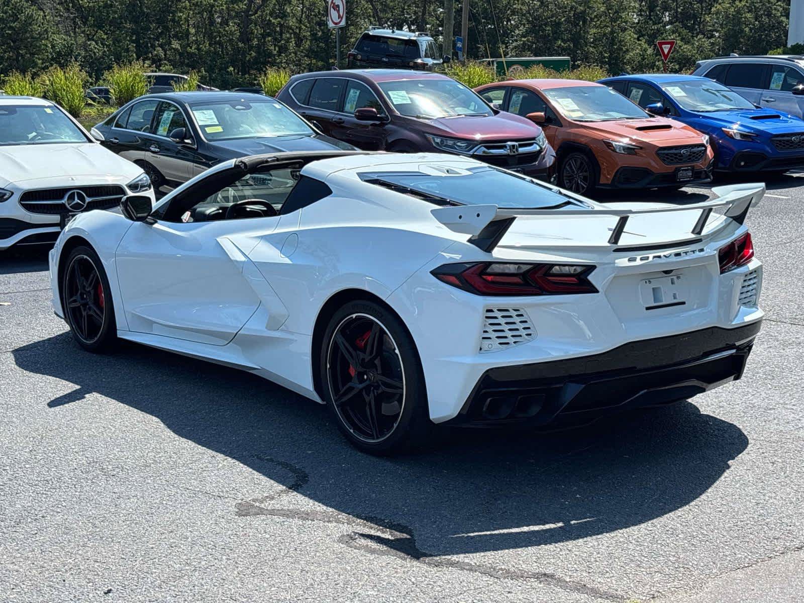Used 2023 Chevrolet Corvette Stingray Premium Cpe w/ Z51 Performance Package RWD image 5