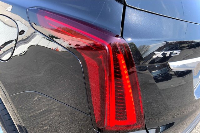 Used 2024 Cadillac XT5 Luxury w/ LPO, Floor Liner Package AWD/4WD image 28