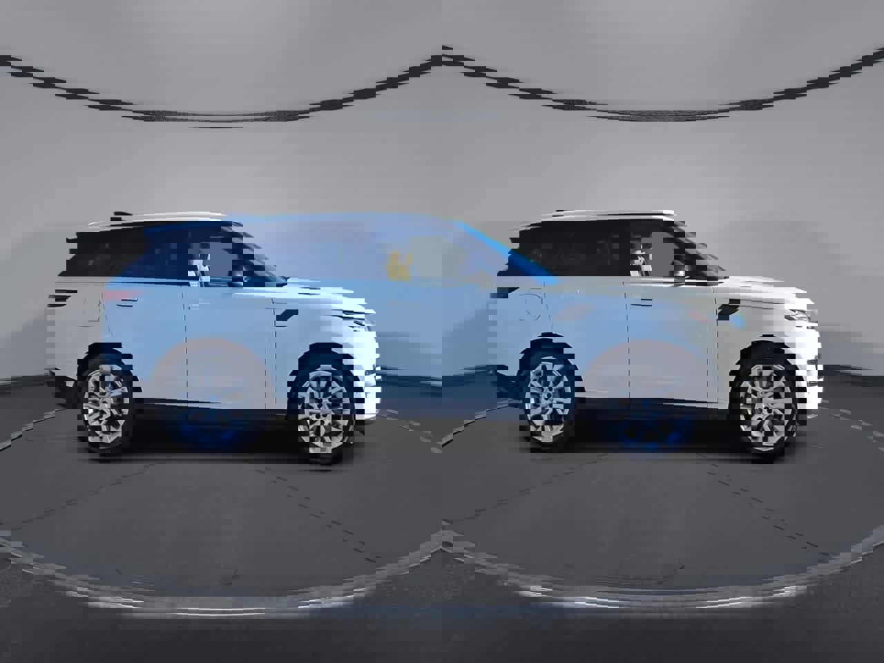 Used 2025 Land Rover Range Rover Sport SE image 9