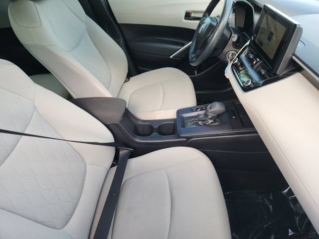 Used 2026 Toyota Corolla Cross L FWD image 19