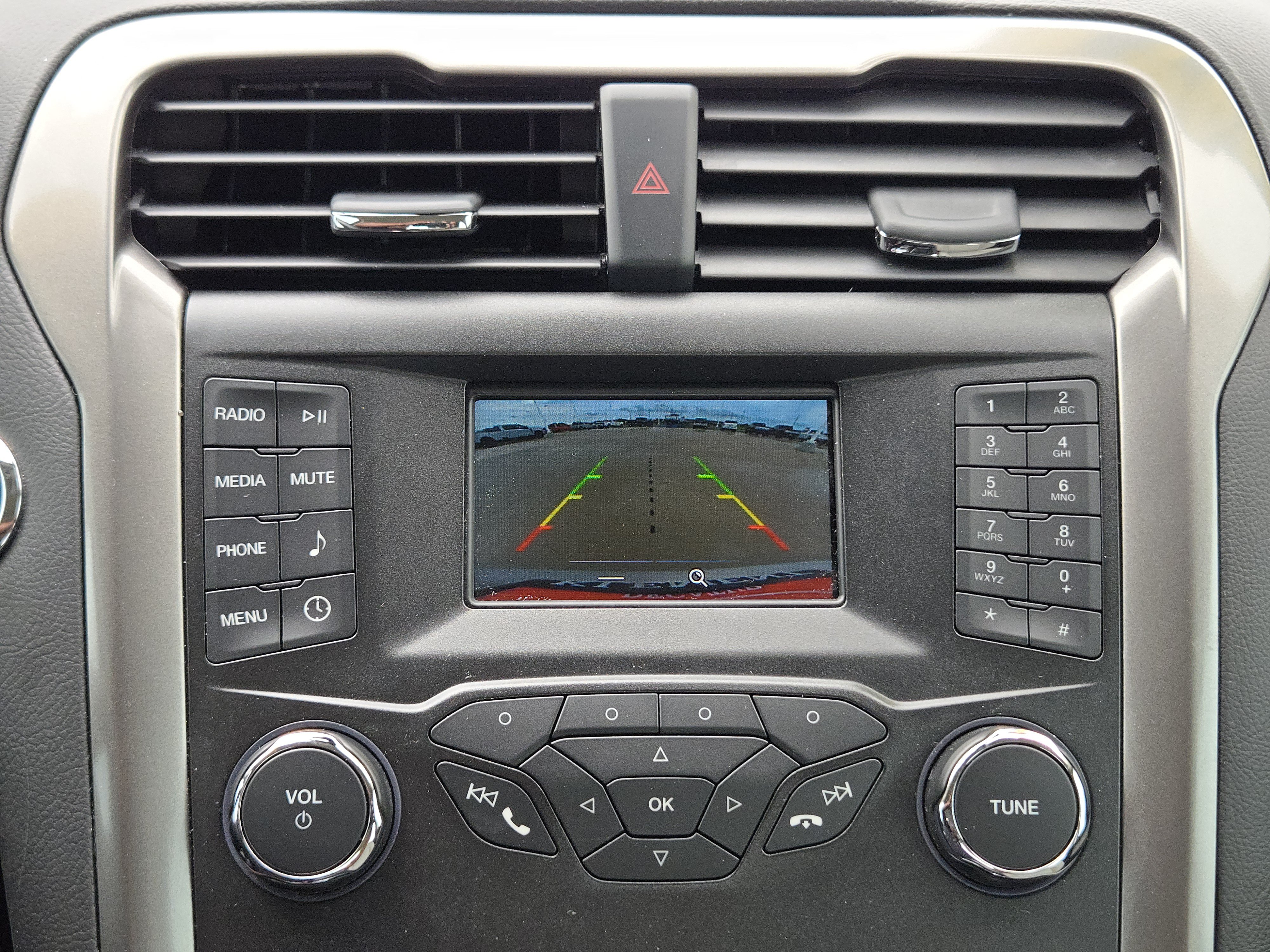 Used 2019 Ford Fusion S FWD image 17
