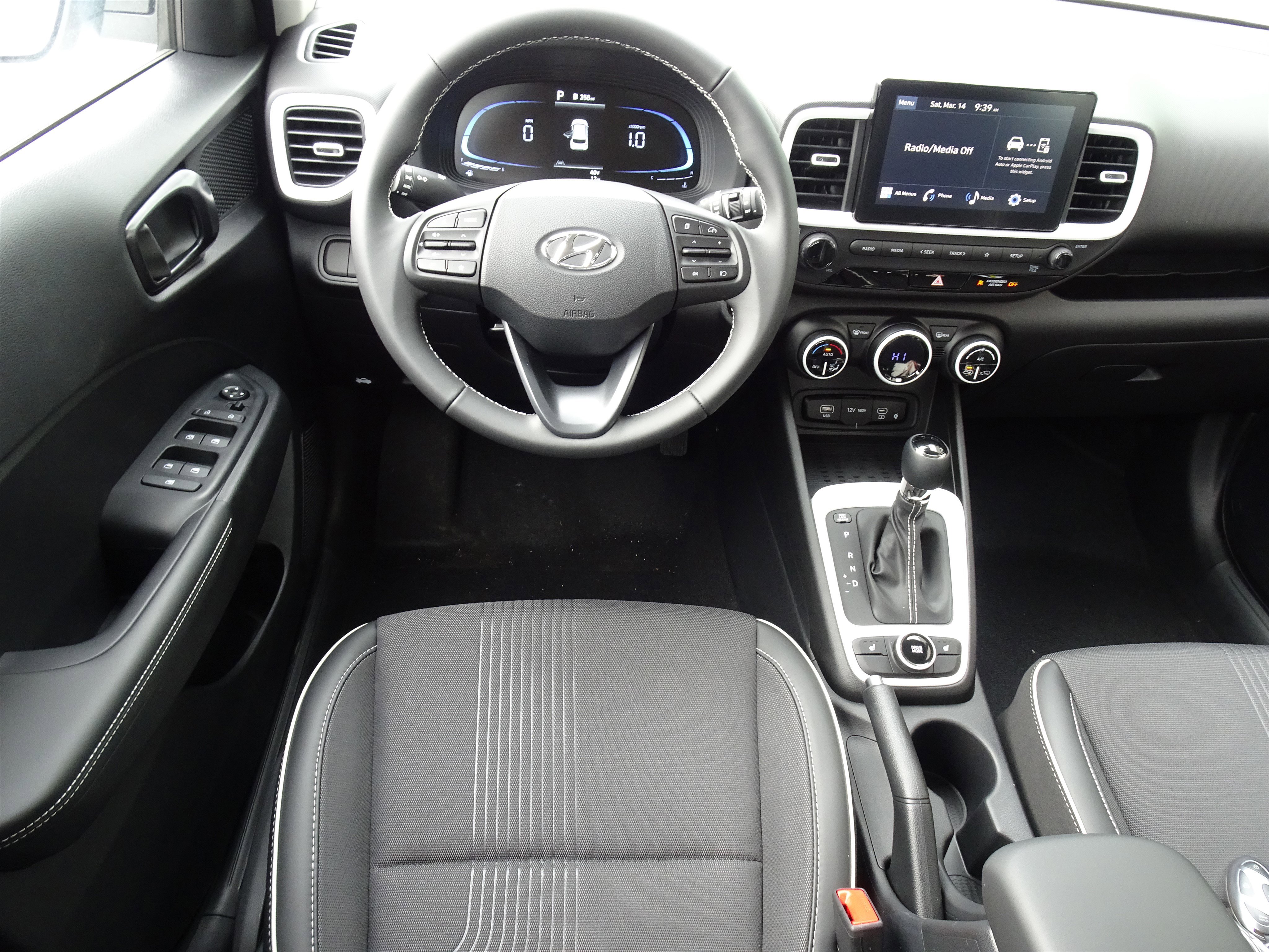 New 2026 Hyundai Venue SEL image 12