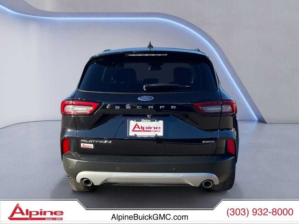 Used 2023 Ford Escape Platinum w/ Premium Technology Package image 4