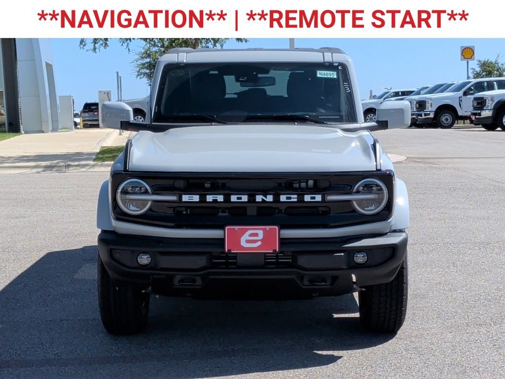 New 2026 Ford Bronco Outer Banks AWD/4WD image 2