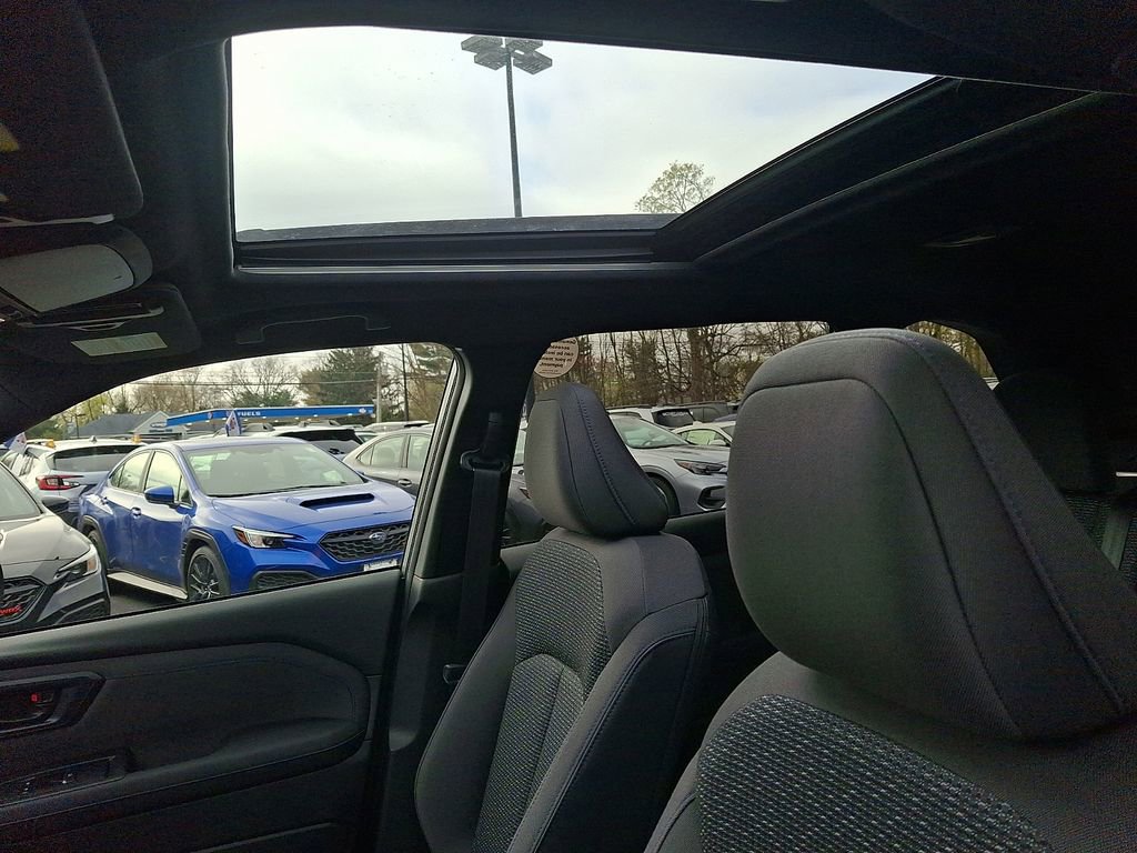 Used 2025 Subaru Forester Premium image 13