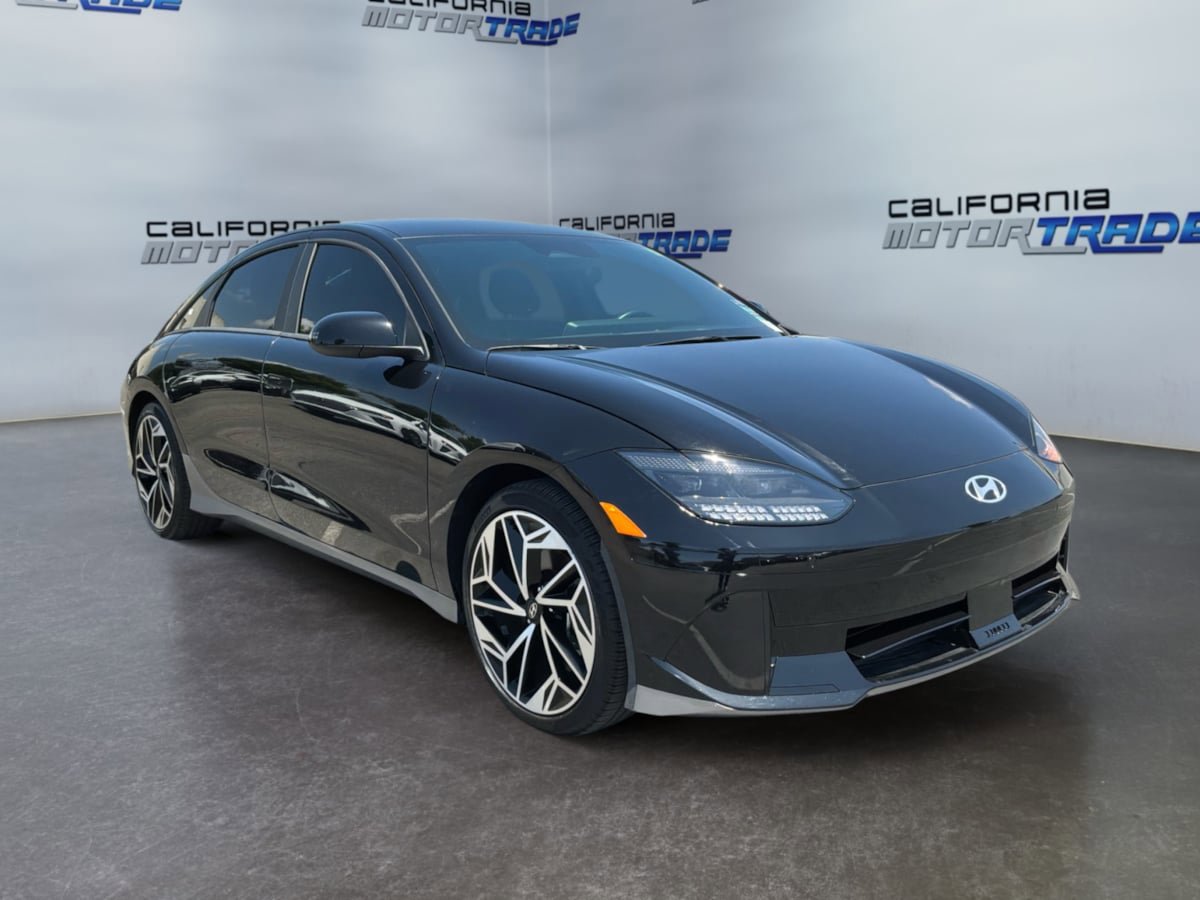 Used 2024 Hyundai Ioniq 6 SEL RWD image 3