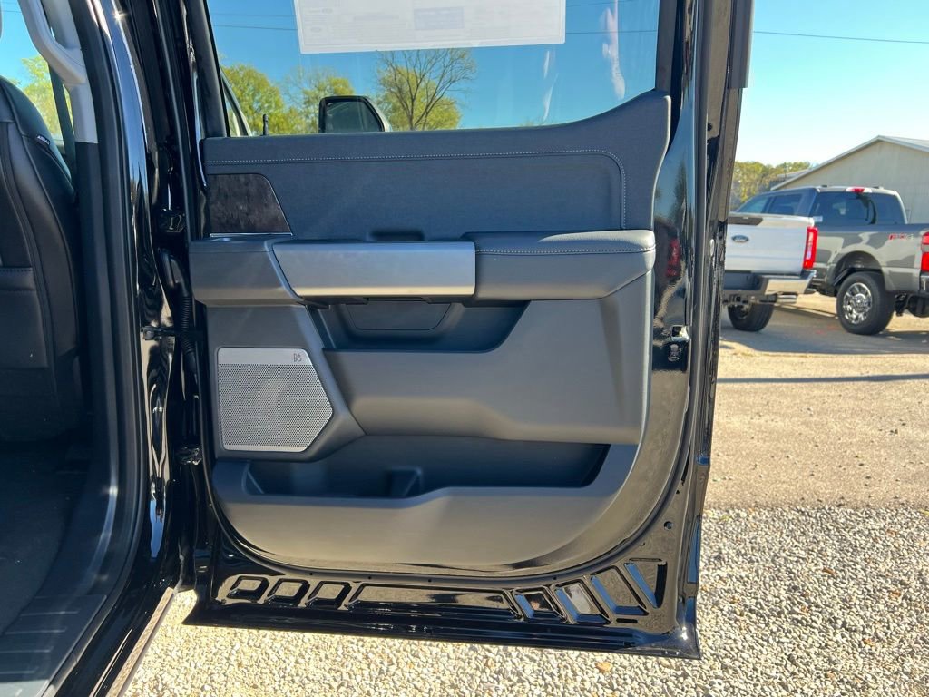 New 2026 Ford F250 Lariat image 18