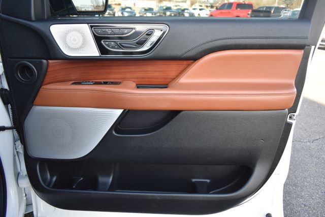 Used 2021 Lincoln Navigator L Reserve image 61