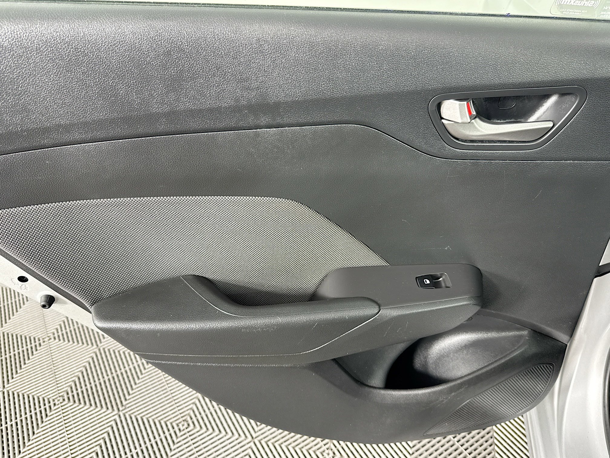 Used 2021 Hyundai Accent Limited image 25