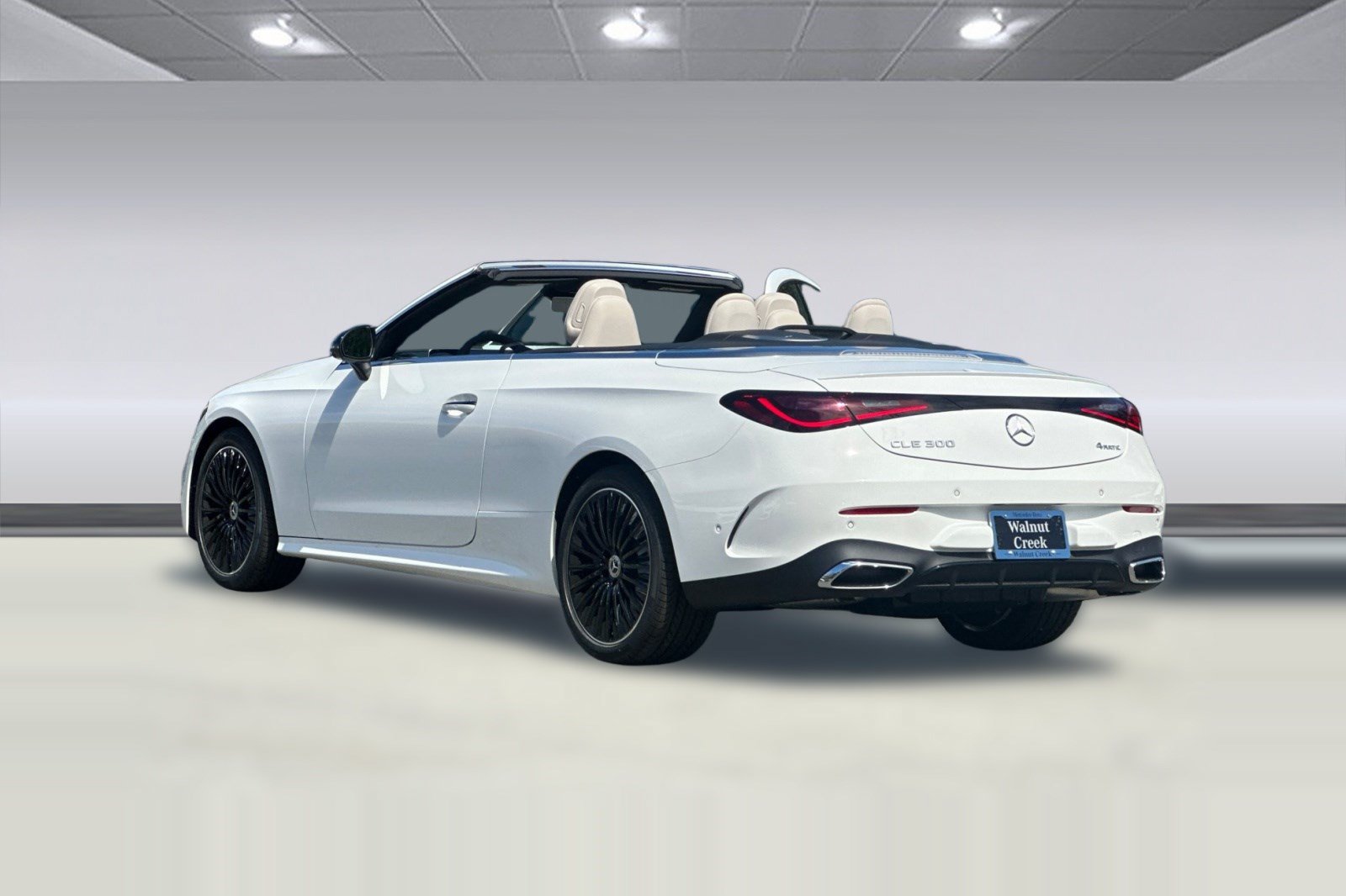 New 2027 Mercedes-Benz CLE 300 4MATIC Cabriolet image 3