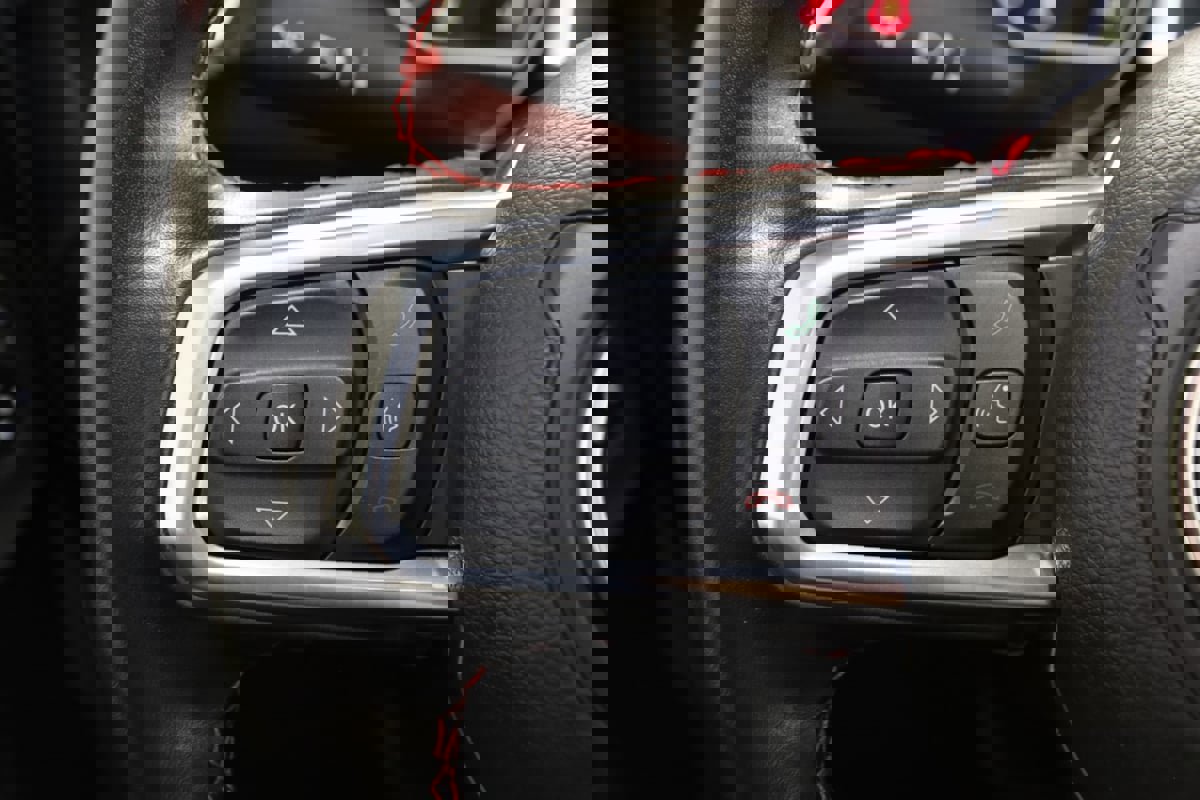 Used 2021 Jeep Gladiator Rubicon w/ LED Lighting Group image 31