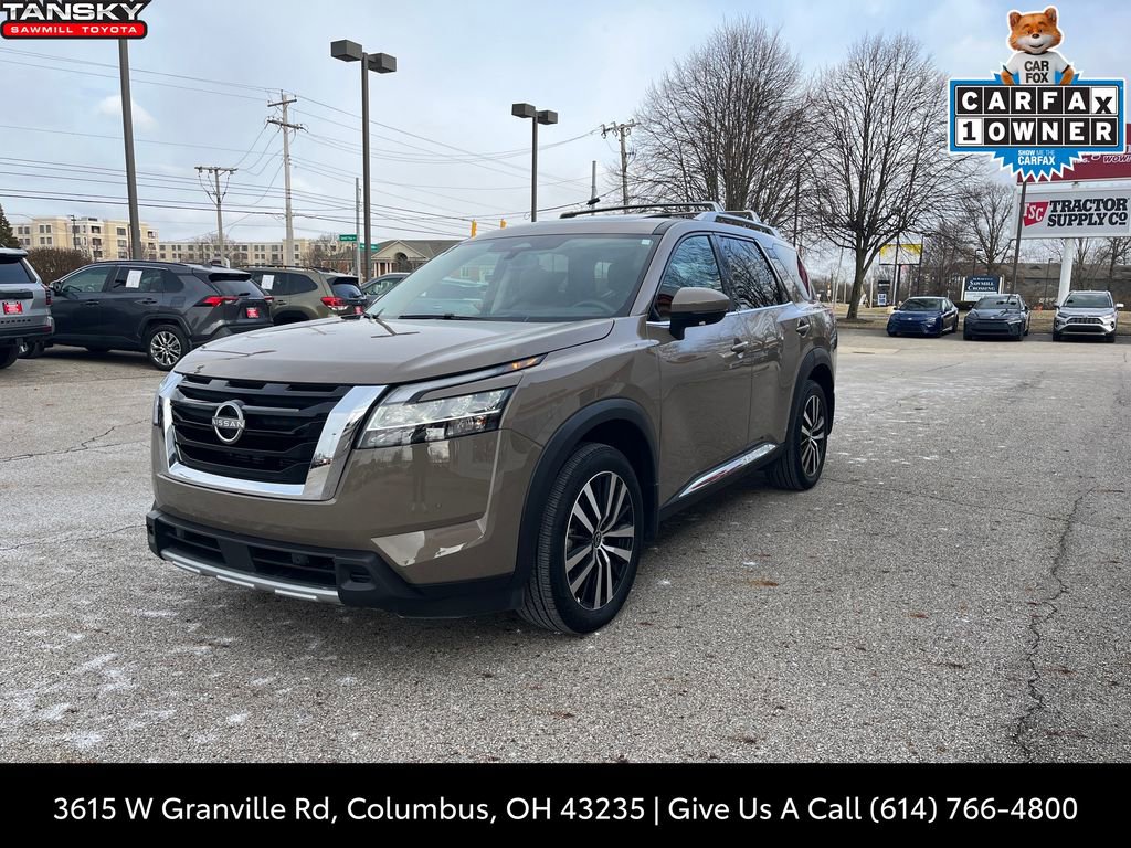 Used 2024 Nissan Pathfinder Platinum