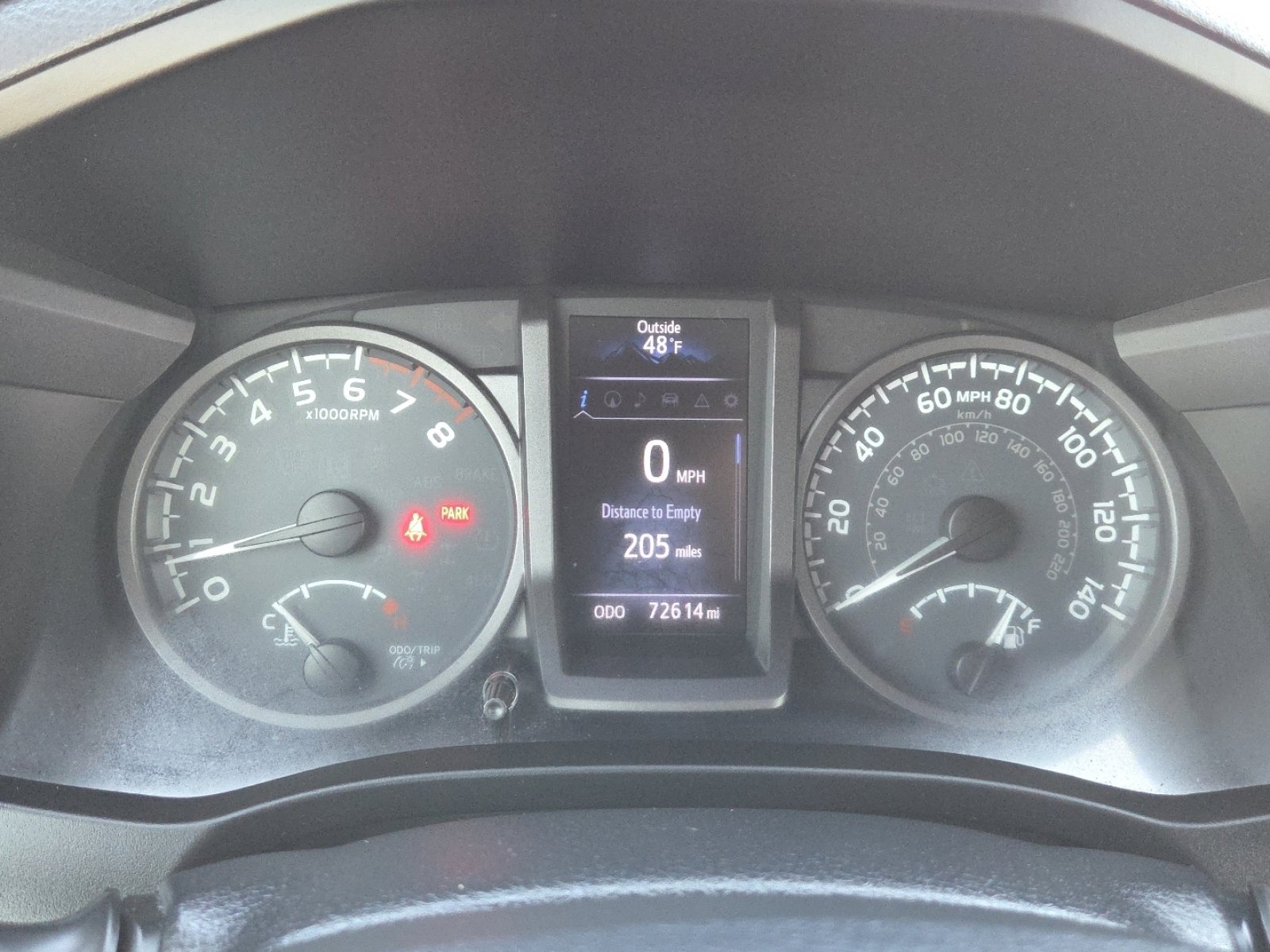 Used 2018 Toyota Tacoma TRD Off-Road w/ Technology Package image 26