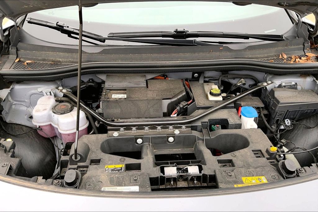 Certified 2022 Volkswagen ID.4 Pro RWD image 10
