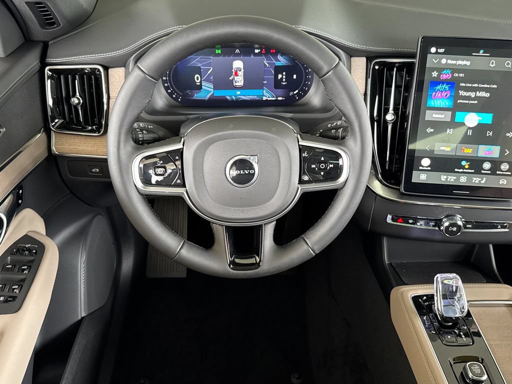 New 2026 Volvo XC90 B6 Core AWD/4WD image 13