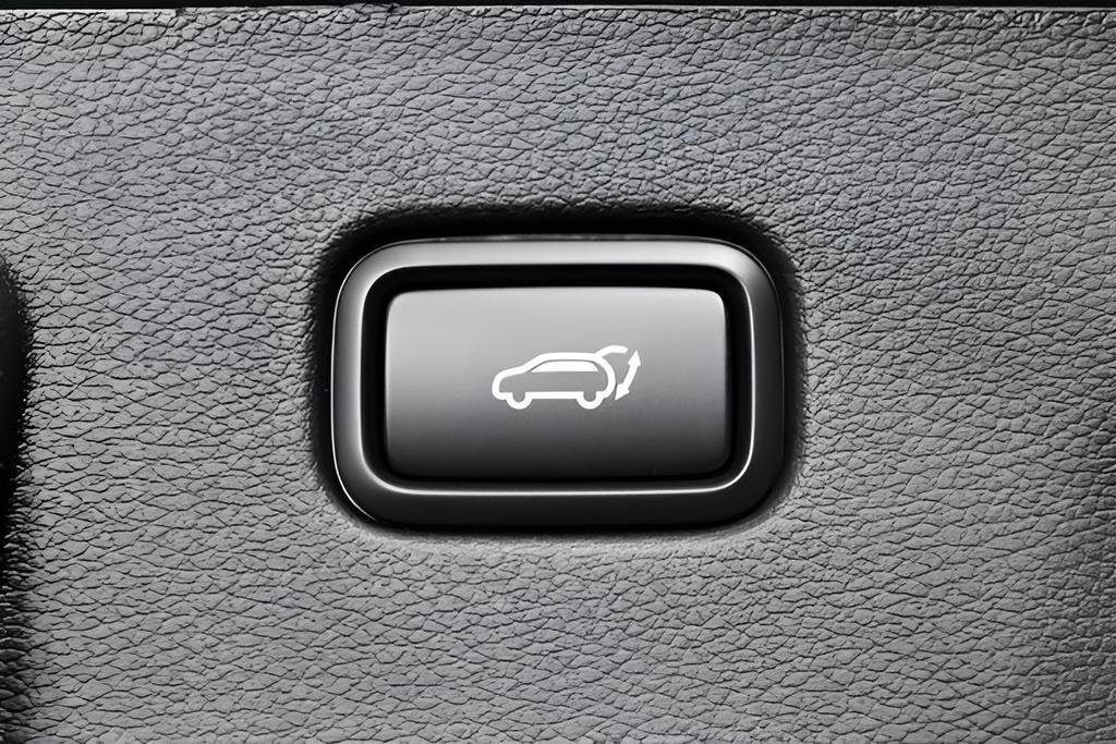 Used 2024 Kia Sportage X-Line w/ X-Line Premium Package image 21