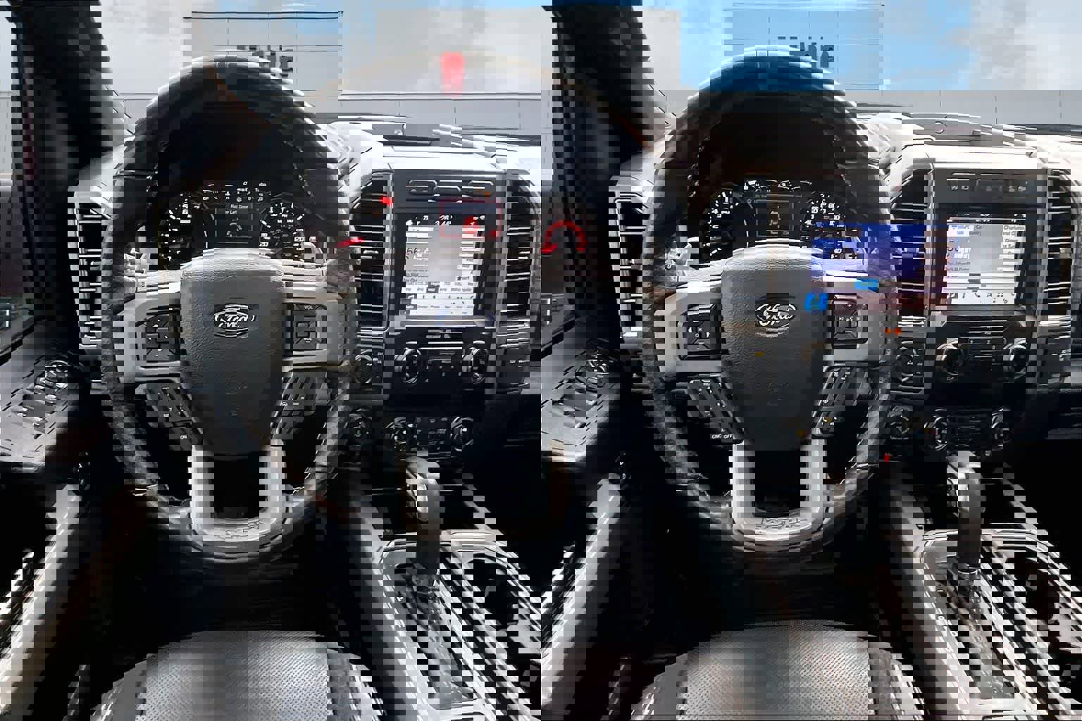 Used 2019 Ford F150 Raptor w/ Equipment Group 802A Luxury image 15