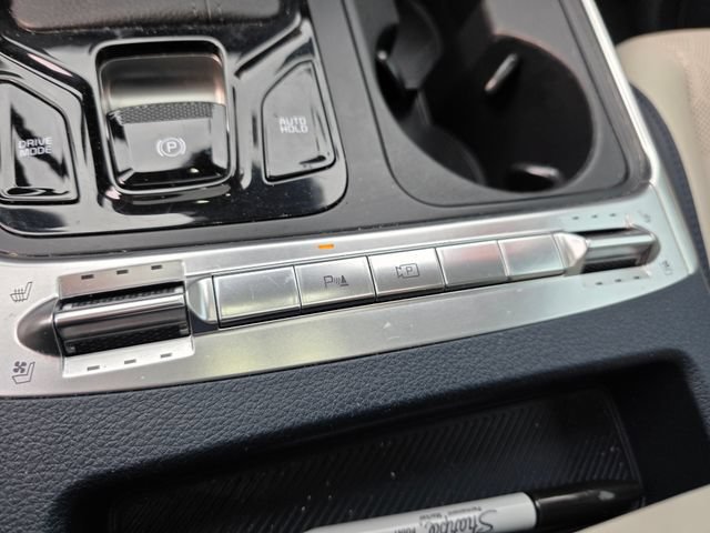 Used 2025 Kia Carnival SX FWD image 37