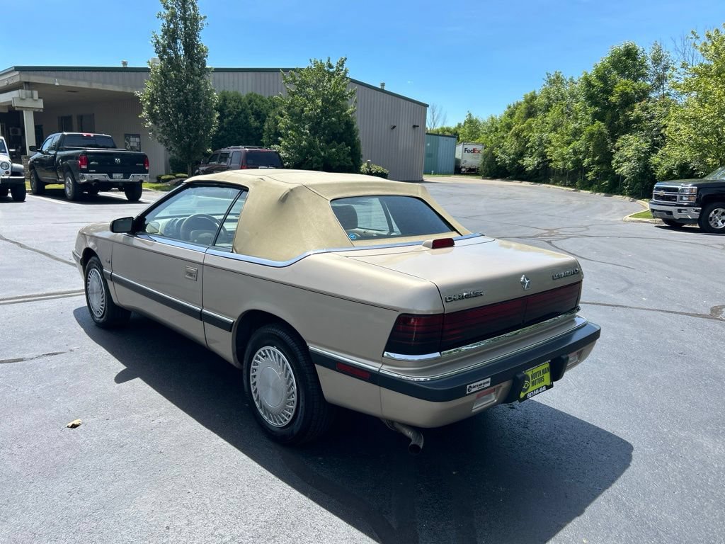Used 1992 Chrysler LeBaron LX FWD image 7