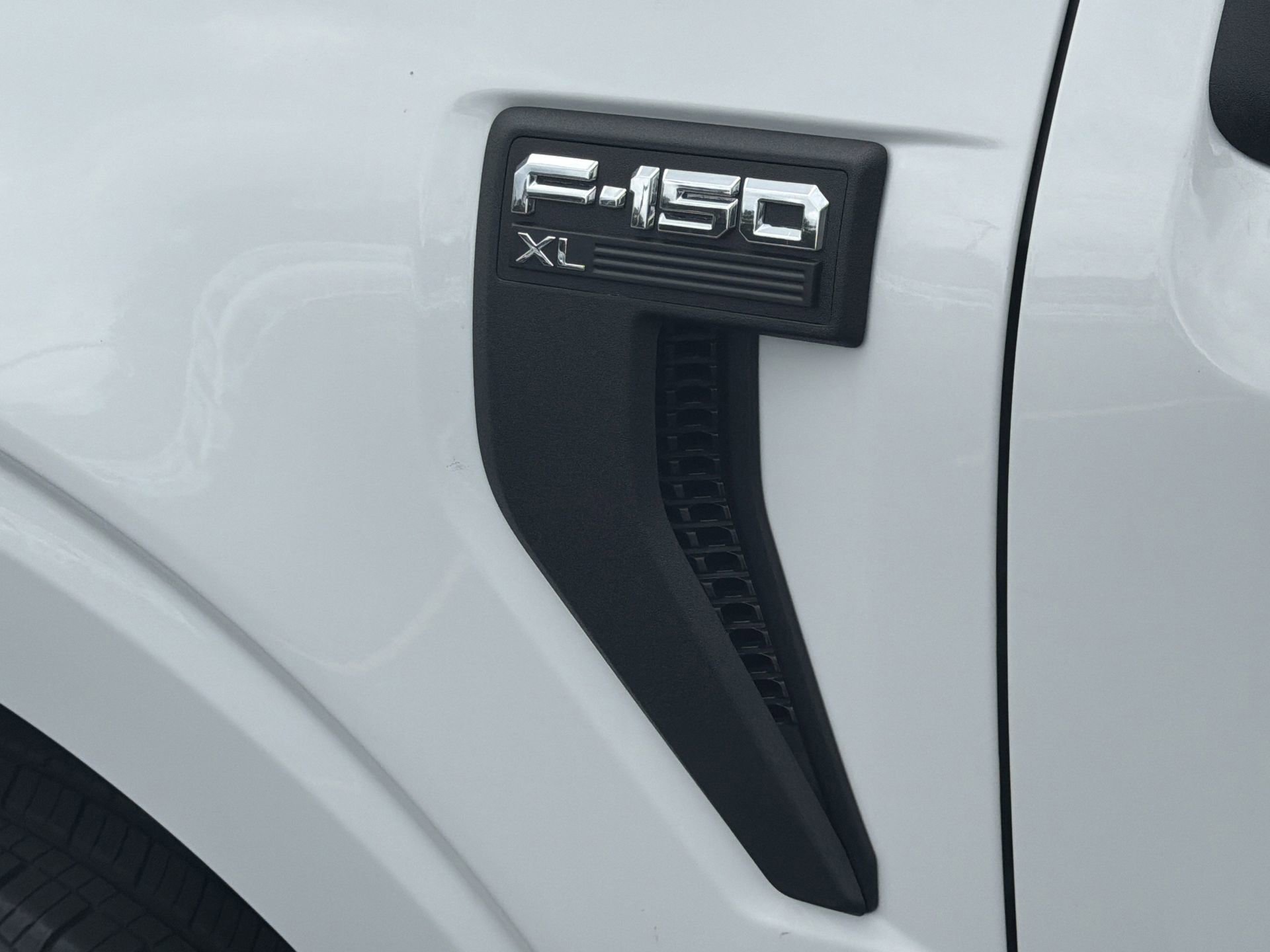 New 2026 Ford F150 XL w/ Equipment Group 103A High RWD image 32