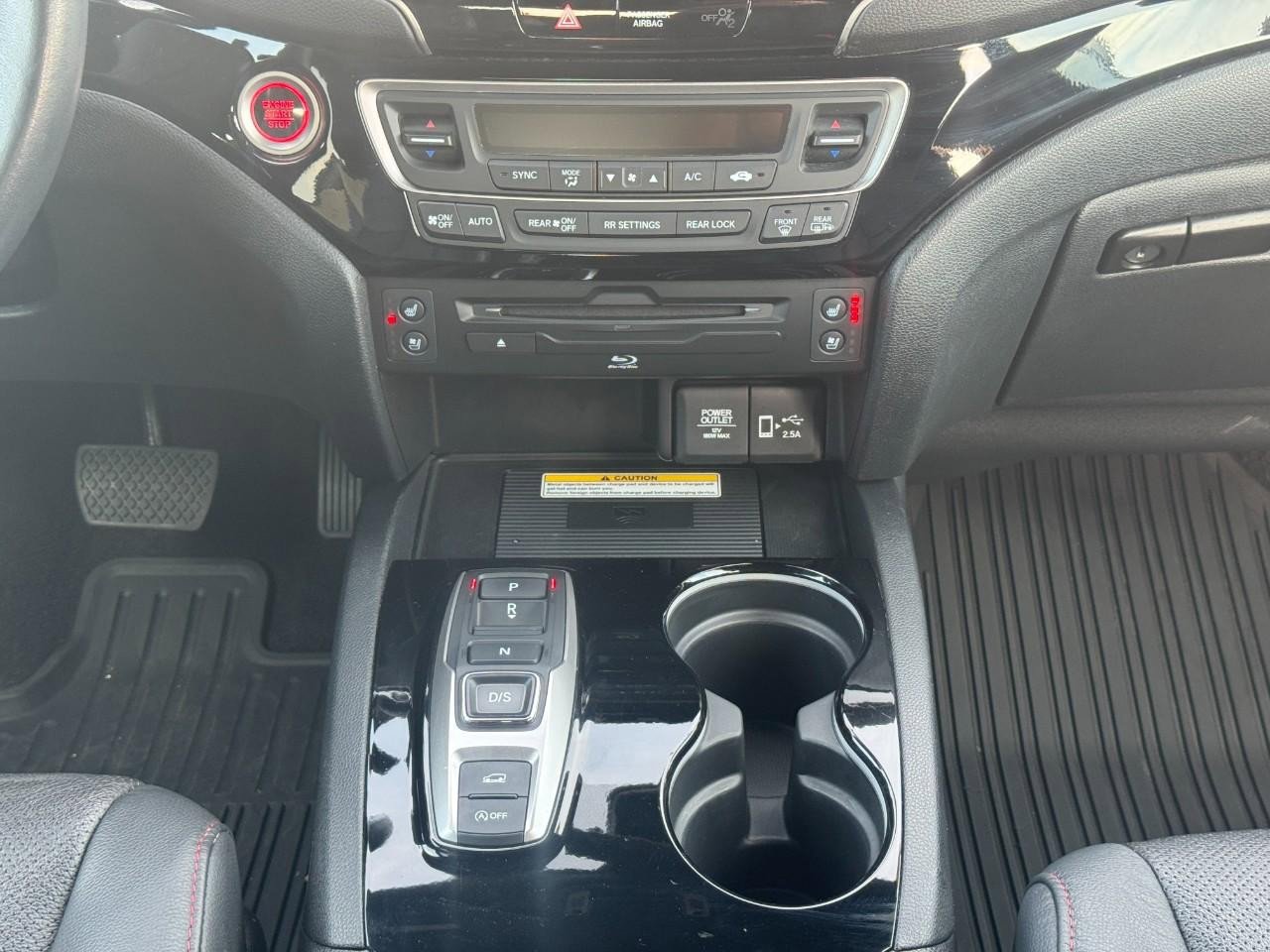 Certified 2022 Honda Pilot Black Edition image 15