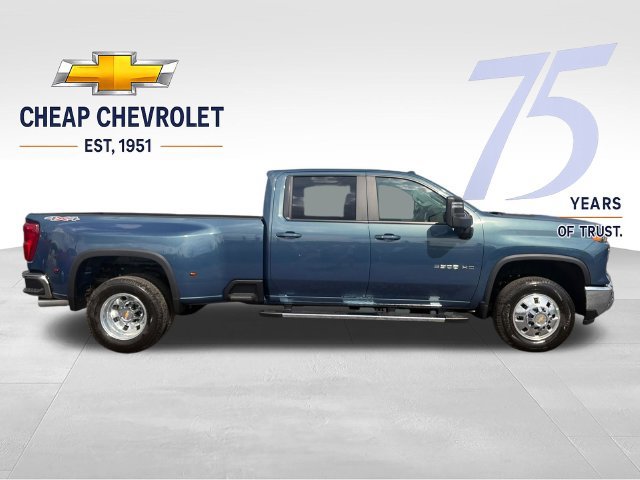 New 2026 Chevrolet Silverado 3500 LT w/ All Star Edition AWD/4WD image 6